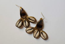 Load image into Gallery viewer, Agate with 6 kisses