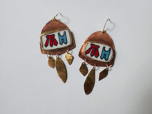 Load image into Gallery viewer, Eagle Feather