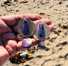 Load image into Gallery viewer, Chaorite Wampum Circle