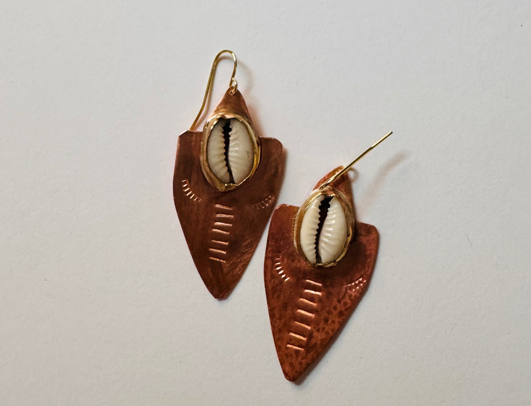 Arrow of Cowrie