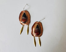 Load image into Gallery viewer, Wonderstone Fringe
