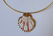 Load image into Gallery viewer, Shell Choker 3
