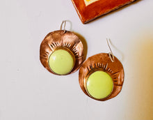 Load image into Gallery viewer, Sun of Yellow Lime
