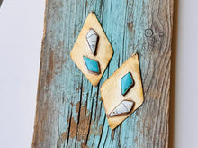 Load image into Gallery viewer, Diamond Ivory
