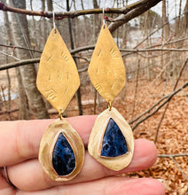 Load image into Gallery viewer, Sodalite
