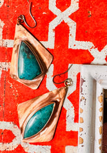 Load image into Gallery viewer, Shattuckite Cousins
