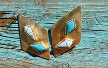 Load image into Gallery viewer, Ivory Creek/Turquoise
