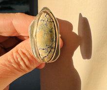 Load image into Gallery viewer, Ivory Creek 2
