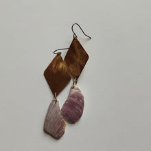 Load image into Gallery viewer, Brass/Wampum Earrings
